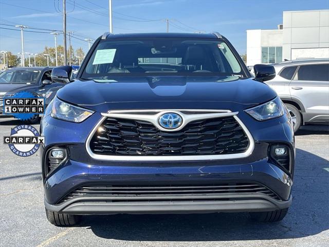 used 2022 Toyota Highlander Hybrid car, priced at $37,994