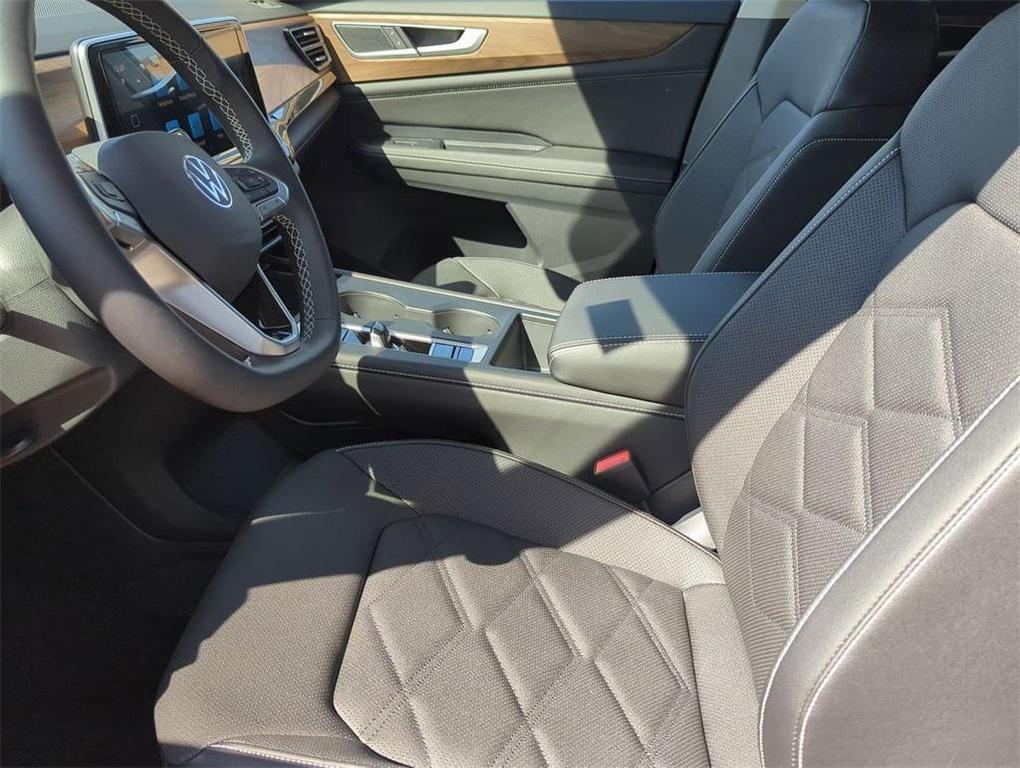 new 2026 Volkswagen Atlas car, priced at $42,311