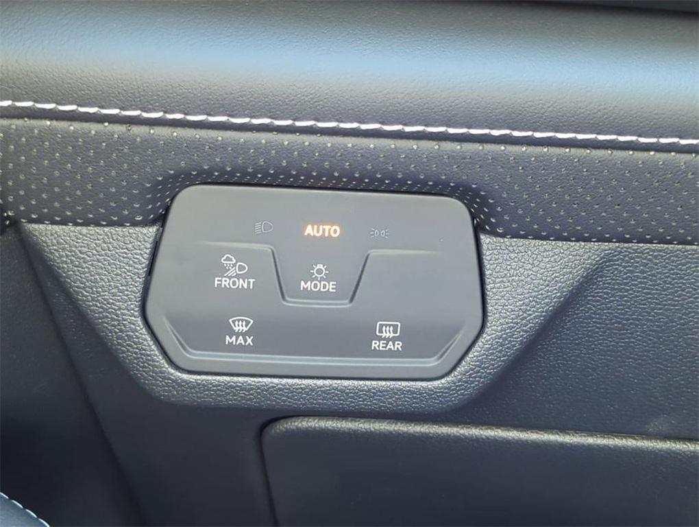 new 2026 Volkswagen Atlas car, priced at $42,311