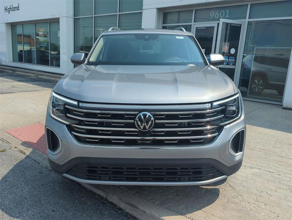 new 2025 Volkswagen Atlas car, priced at $44,399