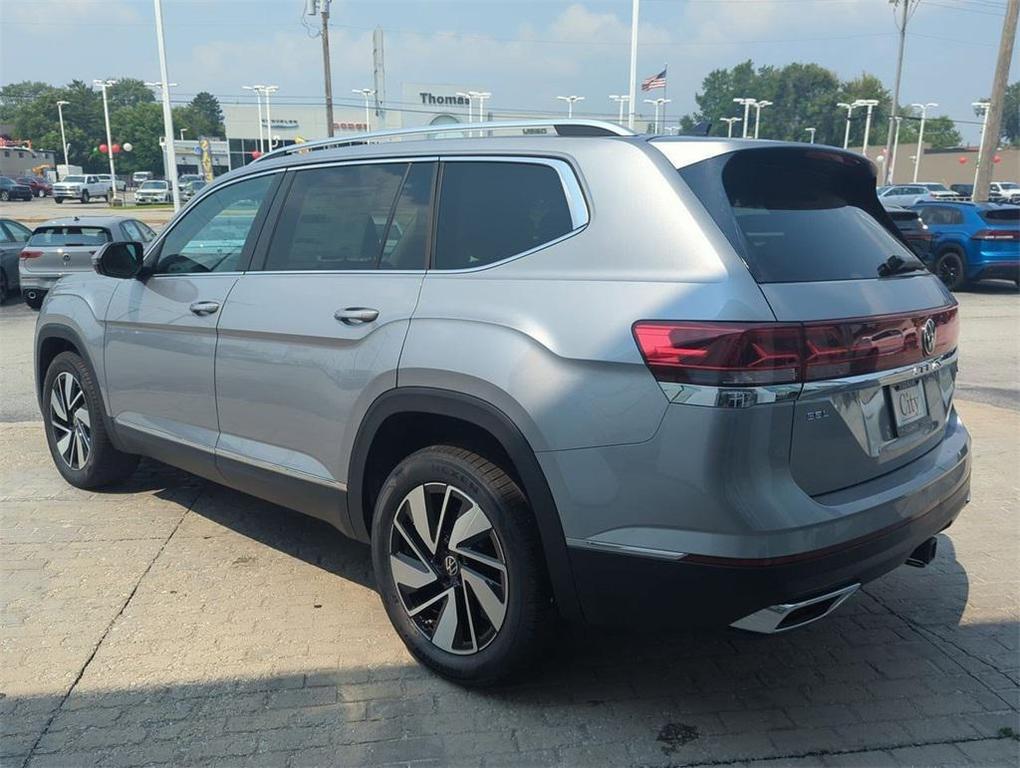new 2025 Volkswagen Atlas car, priced at $44,399