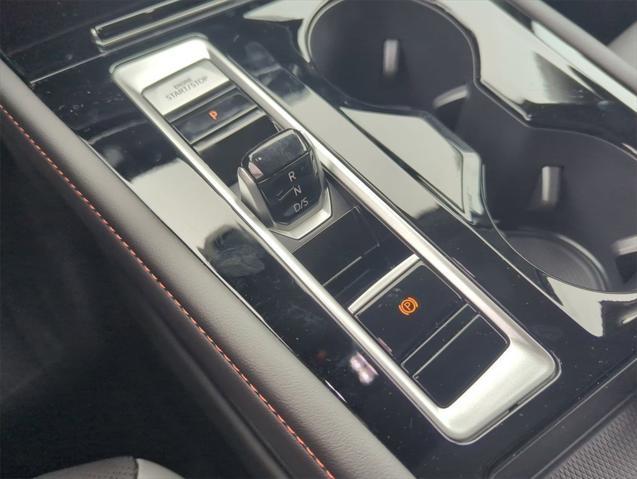 new 2025 Volkswagen Atlas car, priced at $46,014