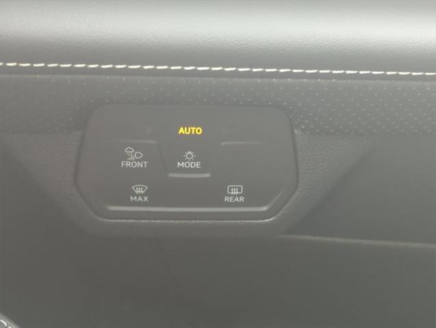 new 2025 Volkswagen Atlas car, priced at $42,604
