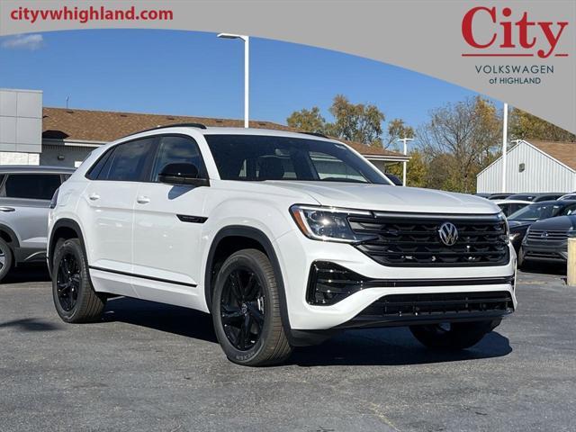 new 2025 Volkswagen Atlas Cross Sport car, priced at $49,949