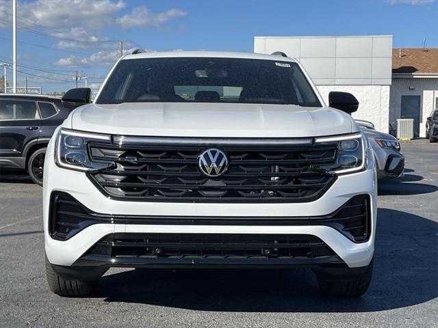 new 2025 Volkswagen Atlas Cross Sport car, priced at $49,949