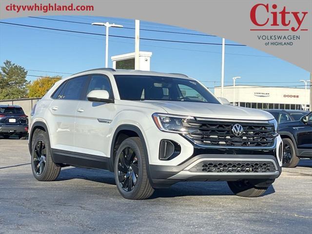 new 2024 Volkswagen Atlas Cross Sport car, priced at $40,372