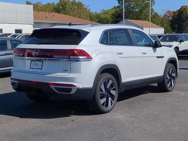 new 2024 Volkswagen Atlas Cross Sport car, priced at $43,958