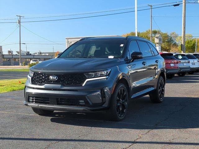 used 2021 Kia Sorento car, priced at $19,687