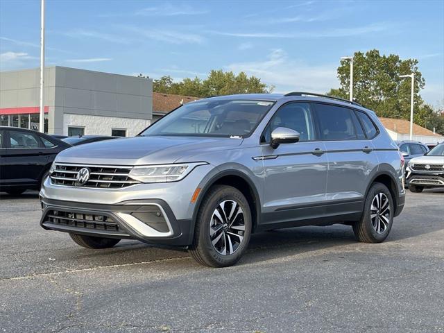 new 2024 Volkswagen Tiguan car, priced at $30,102