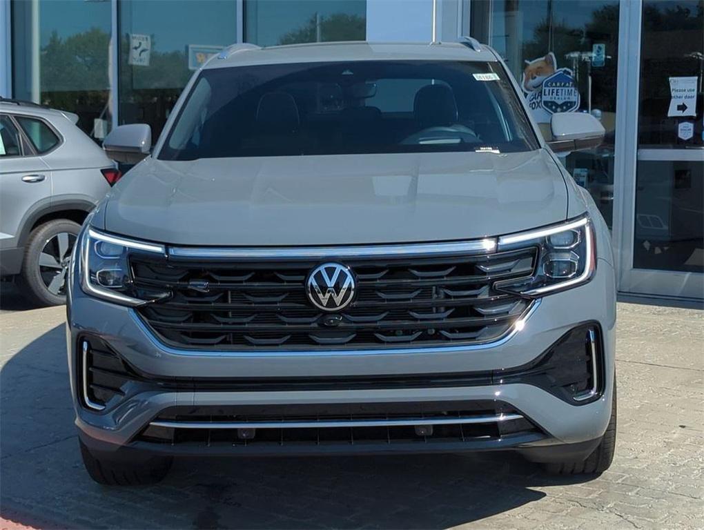 new 2025 Volkswagen Atlas Cross Sport car, priced at $49,365