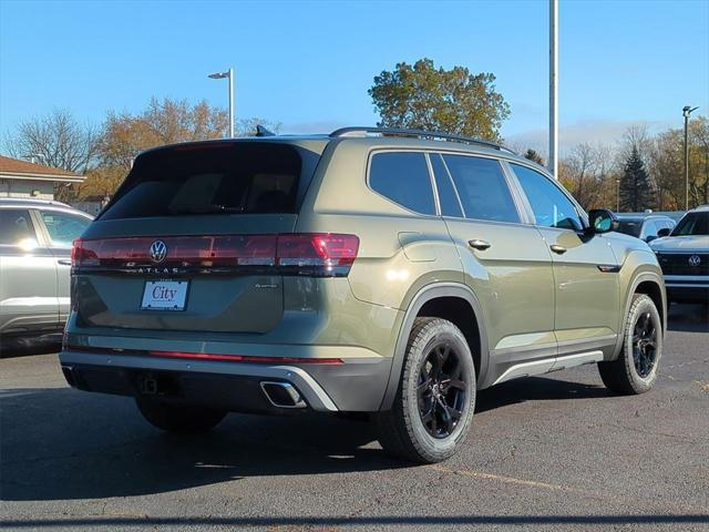 new 2025 Volkswagen Atlas car, priced at $47,404