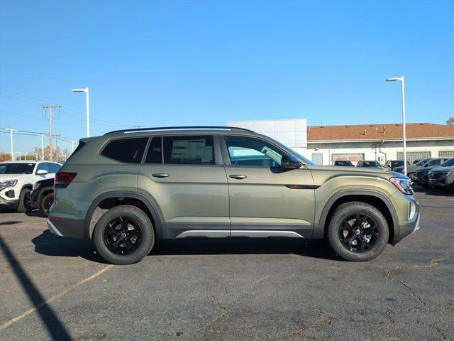 new 2025 Volkswagen Atlas car, priced at $47,404