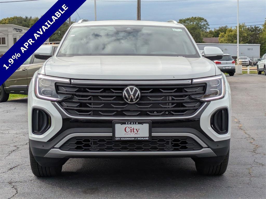 new 2025 Volkswagen Atlas Cross Sport car, priced at $44,026