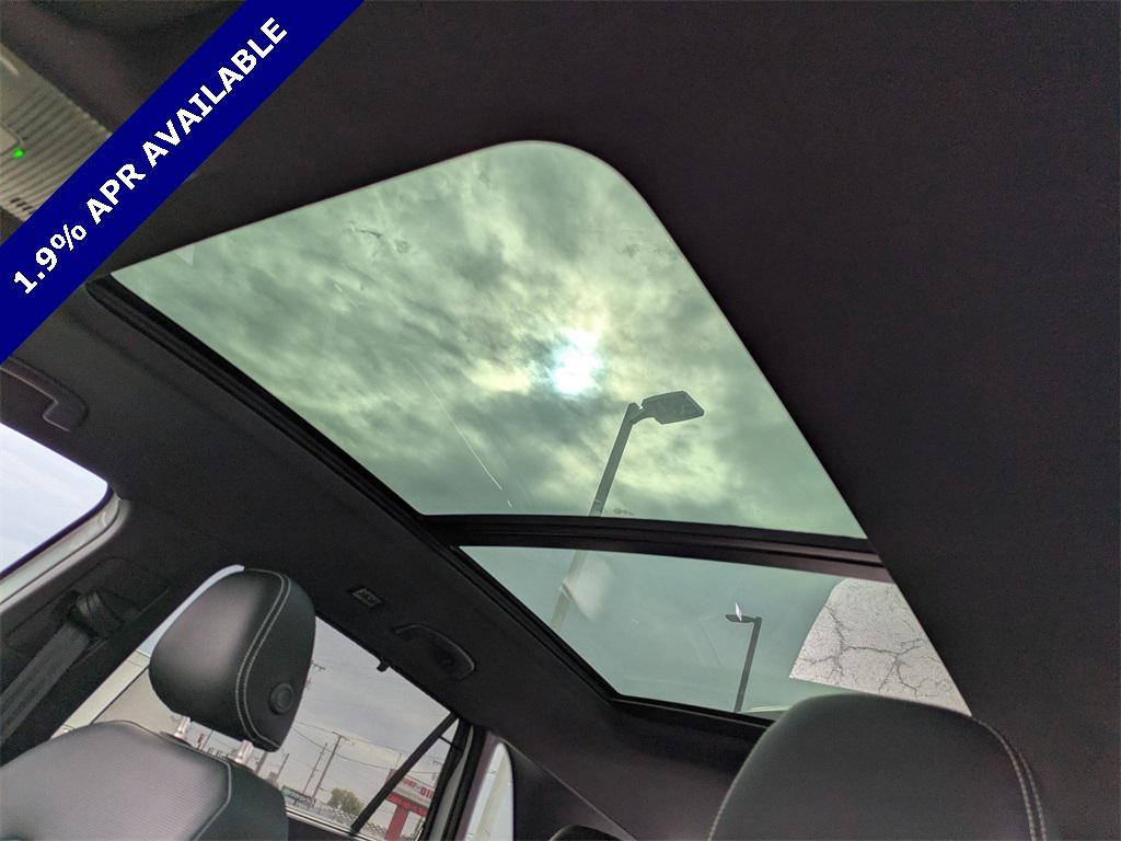 new 2025 Volkswagen Atlas Cross Sport car, priced at $44,026