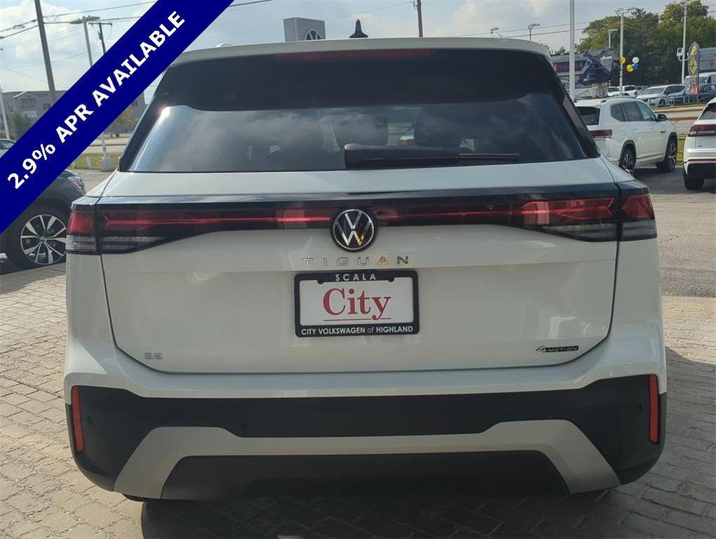 new 2025 Volkswagen Tiguan car, priced at $34,238