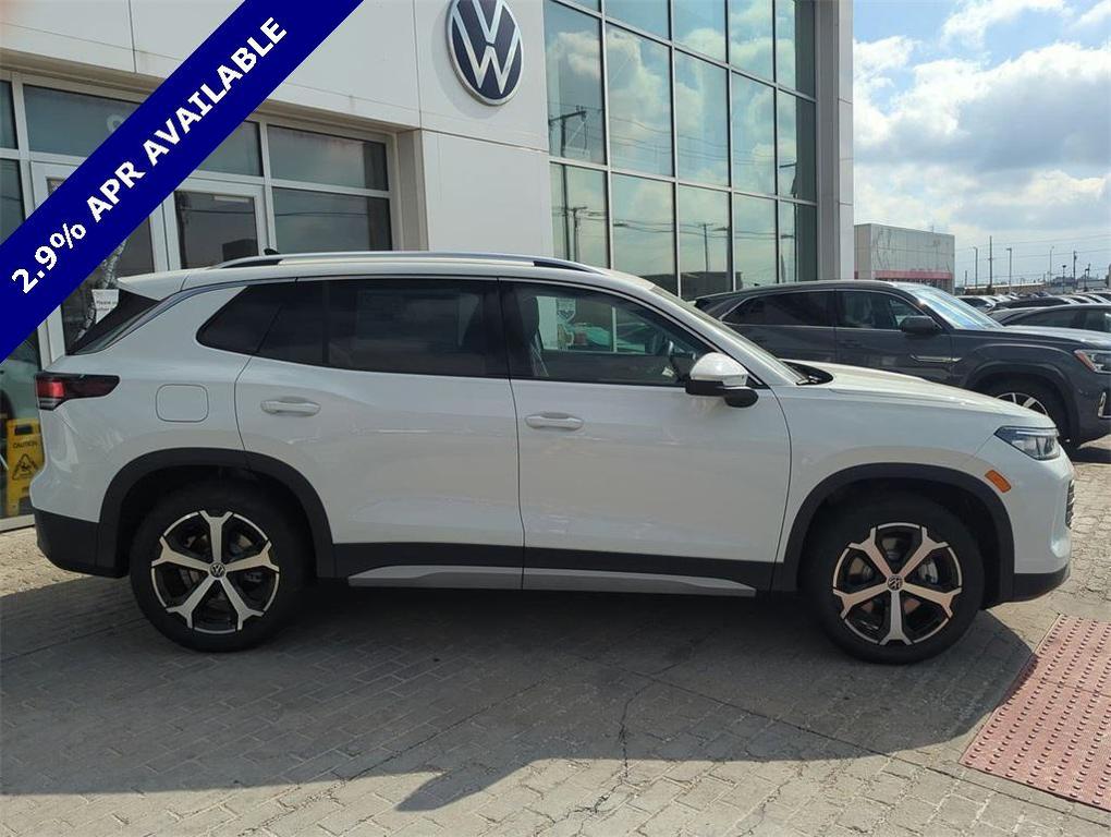 new 2025 Volkswagen Tiguan car, priced at $34,238
