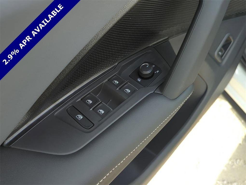 new 2025 Volkswagen Tiguan car, priced at $34,238