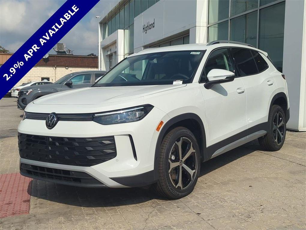 new 2025 Volkswagen Tiguan car, priced at $34,238