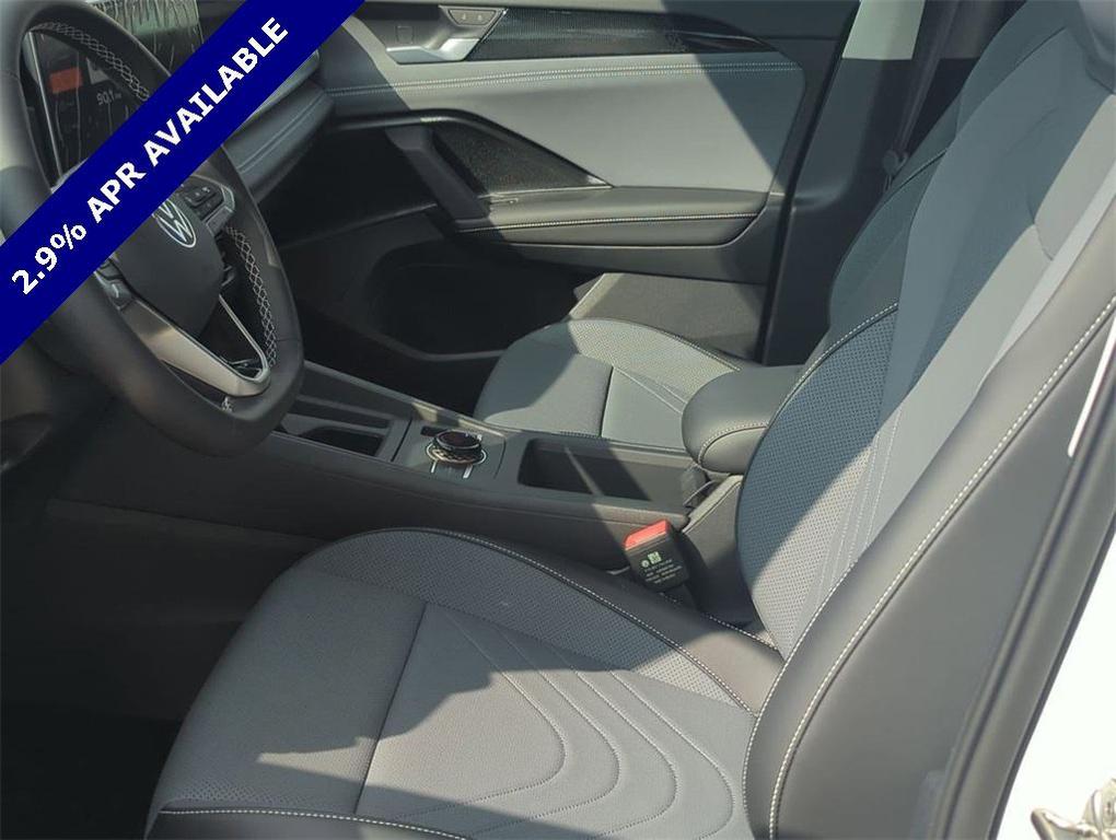 new 2025 Volkswagen Tiguan car, priced at $34,238