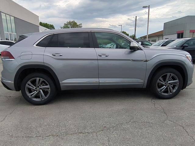 new 2024 Volkswagen Atlas Cross Sport car, priced at $44,492