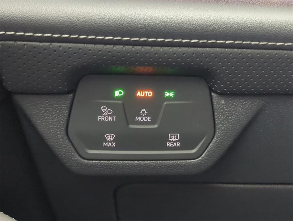 new 2026 Volkswagen Atlas Cross Sport car, priced at $50,633