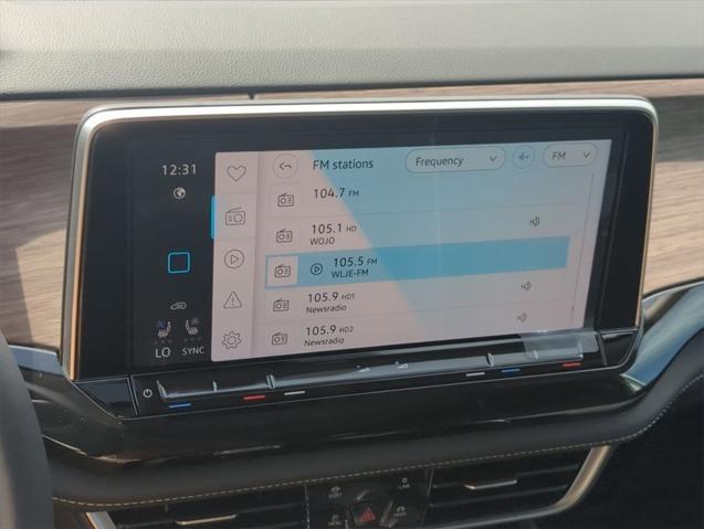 new 2025 Volkswagen Atlas car, priced at $51,911