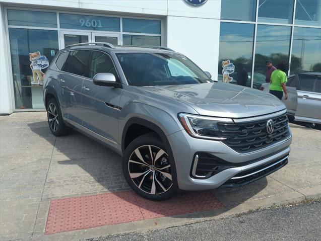 new 2025 Volkswagen Atlas car, priced at $51,911