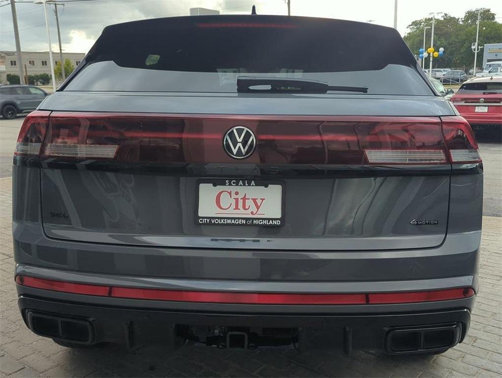 new 2026 Volkswagen Atlas Cross Sport car, priced at $53,133