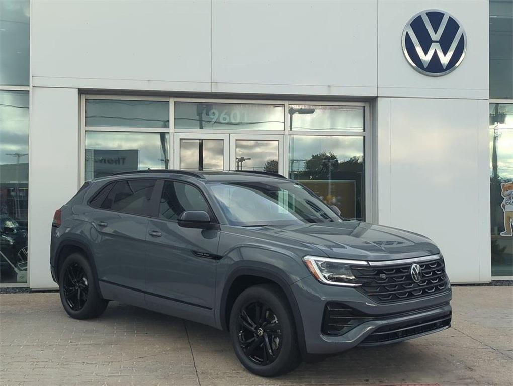 new 2026 Volkswagen Atlas Cross Sport car, priced at $53,133
