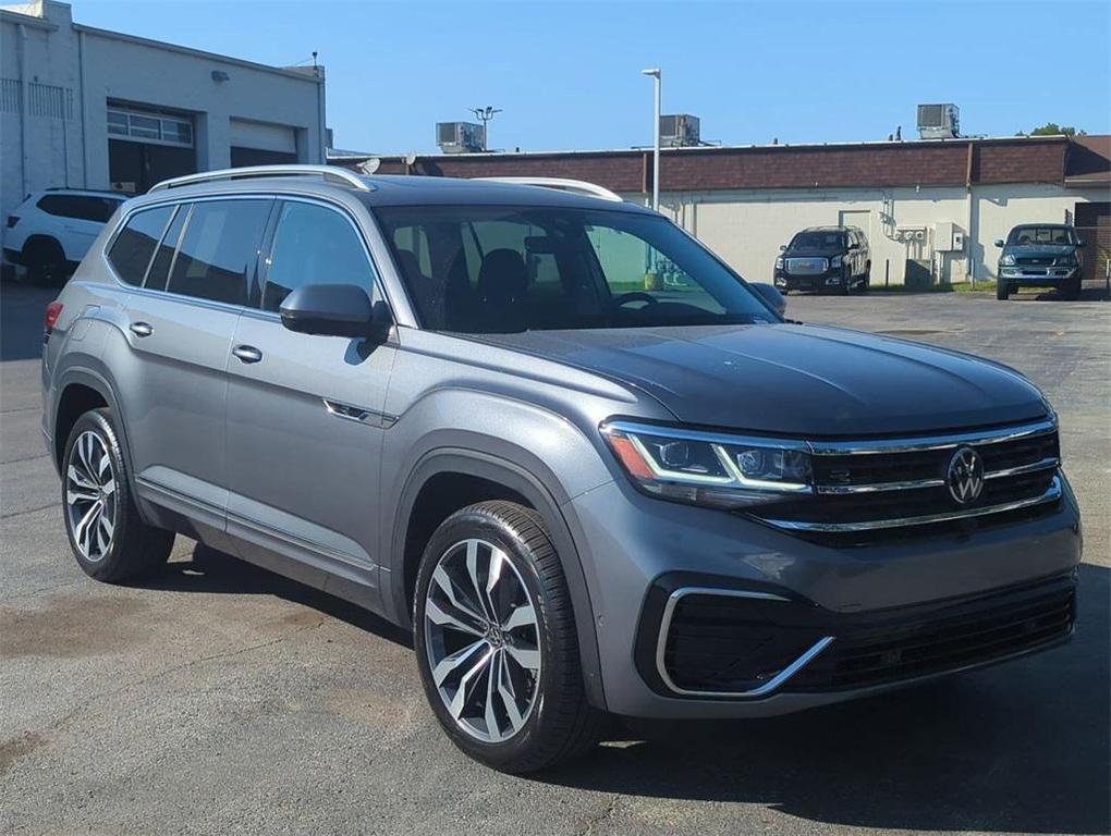 used 2023 Volkswagen Atlas car, priced at $34,500