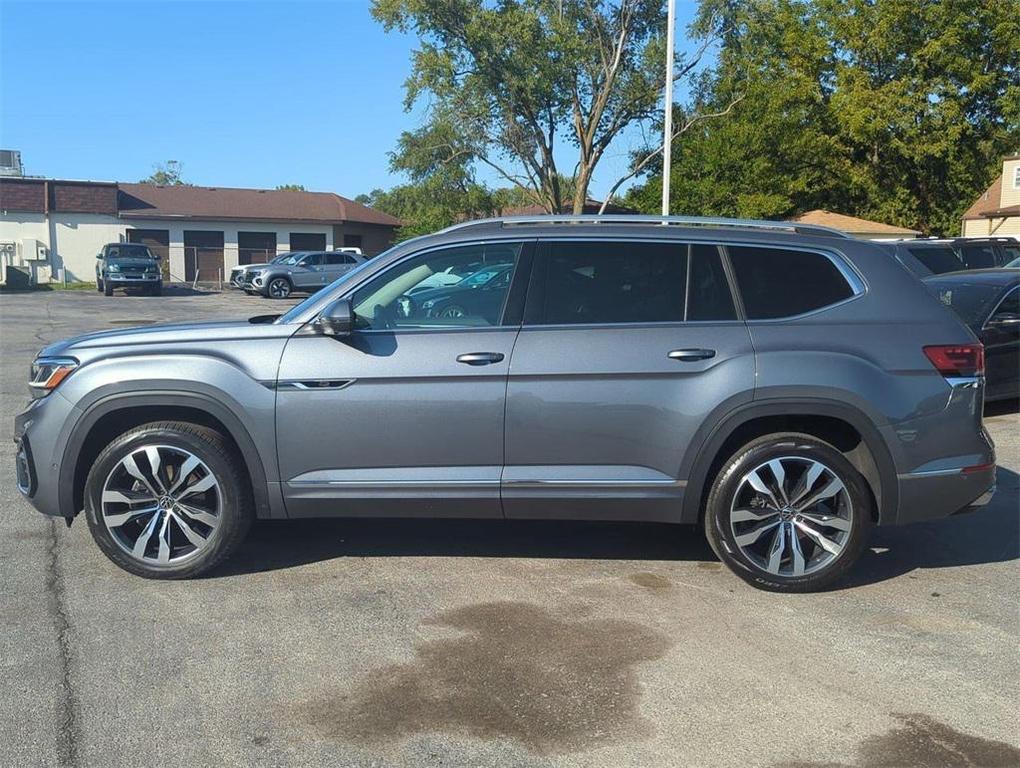 used 2023 Volkswagen Atlas car, priced at $34,500