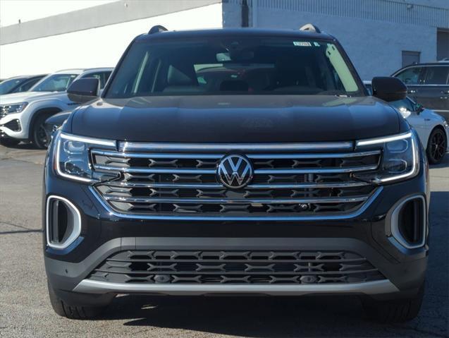 new 2025 Volkswagen Atlas car, priced at $45,963