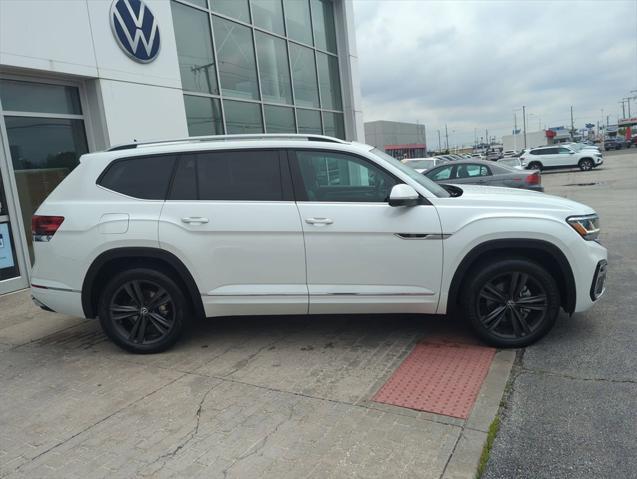 used 2022 Volkswagen Atlas car, priced at $35,000
