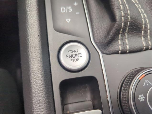 used 2022 Volkswagen Atlas car, priced at $35,000
