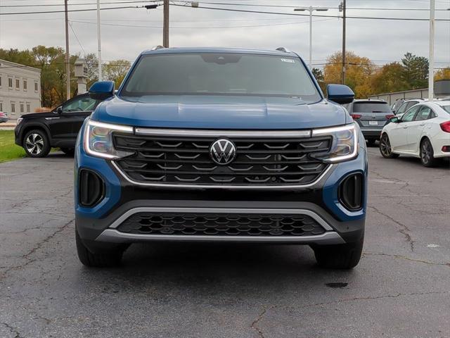 new 2025 Volkswagen Atlas Cross Sport car, priced at $45,091