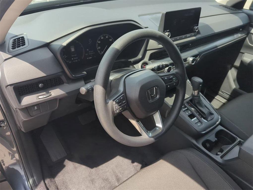 used 2025 Honda CR-V car, priced at $29,000