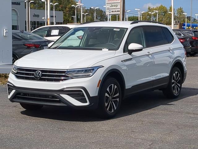 new 2024 Volkswagen Tiguan car, priced at $28,233