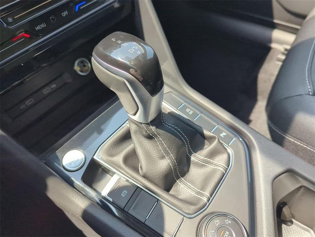 new 2025 Volkswagen Taos car, priced at $33,116