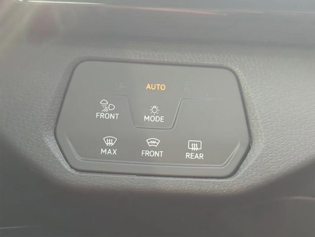 new 2025 Volkswagen ID.4 car, priced at $49,432