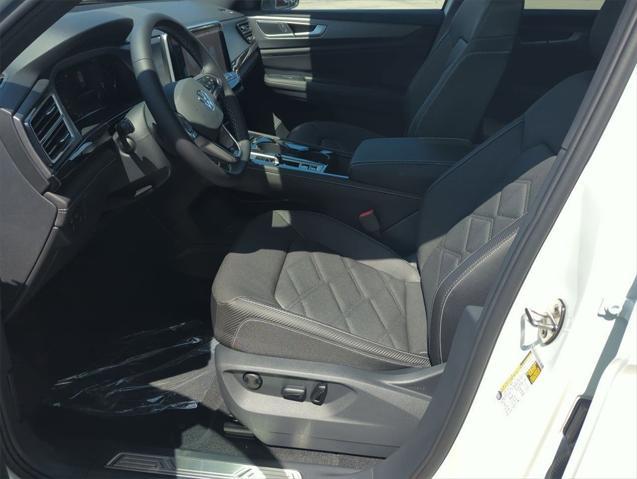 new 2025 Volkswagen Atlas Cross Sport car, priced at $43,091