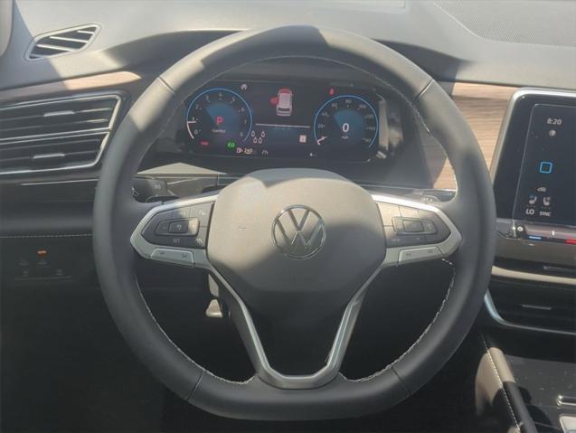 new 2025 Volkswagen Atlas car, priced at $48,670