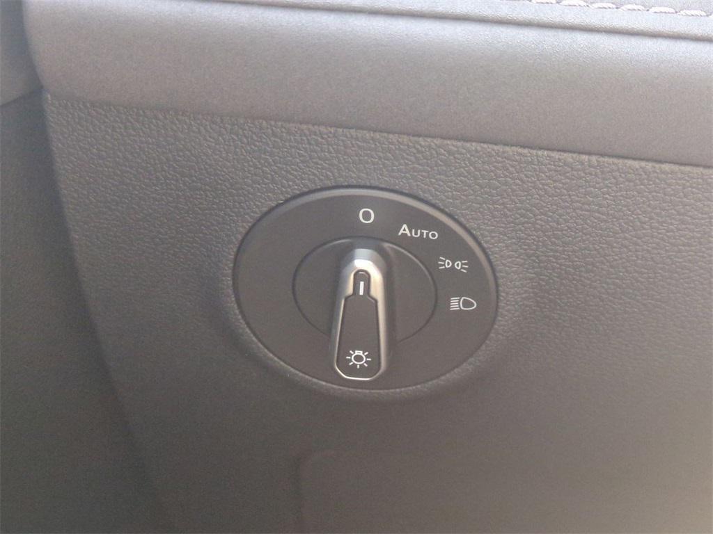 new 2025 Volkswagen Taos car, priced at $33,099