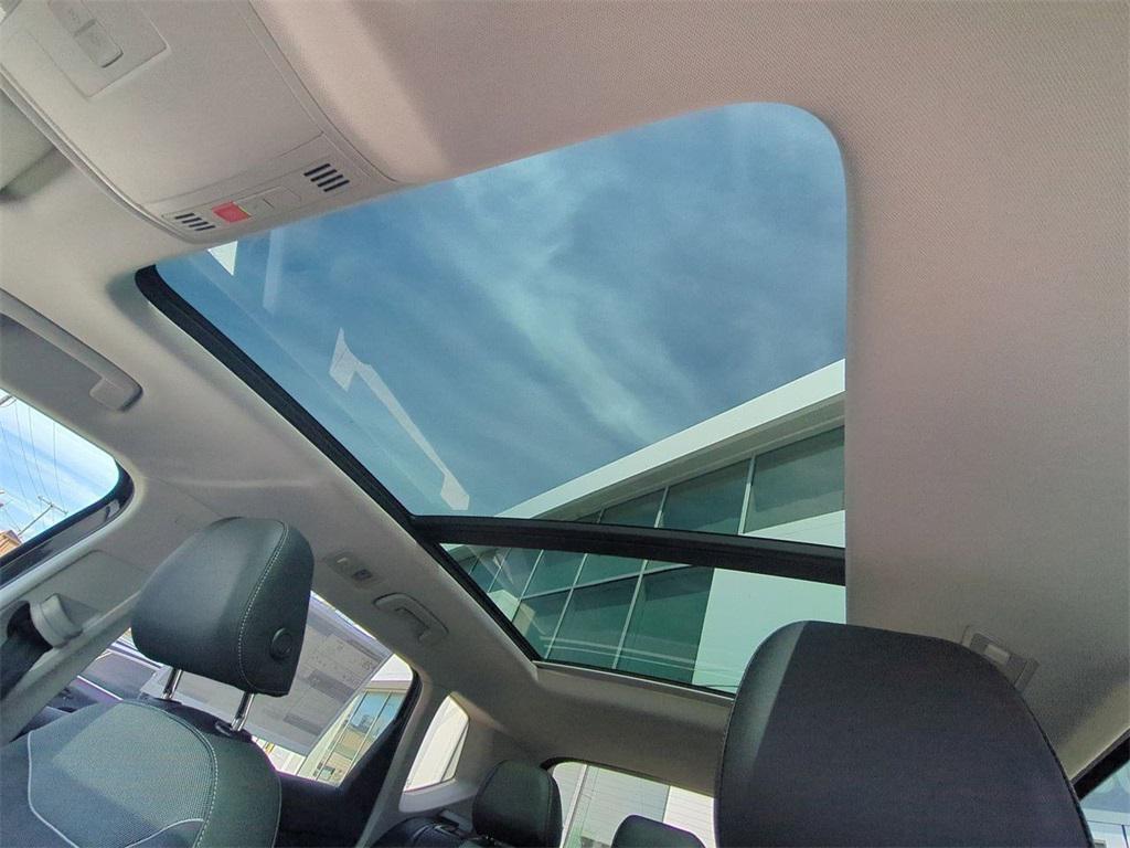 new 2025 Volkswagen Taos car, priced at $33,099