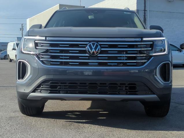 new 2025 Volkswagen Atlas car, priced at $47,336