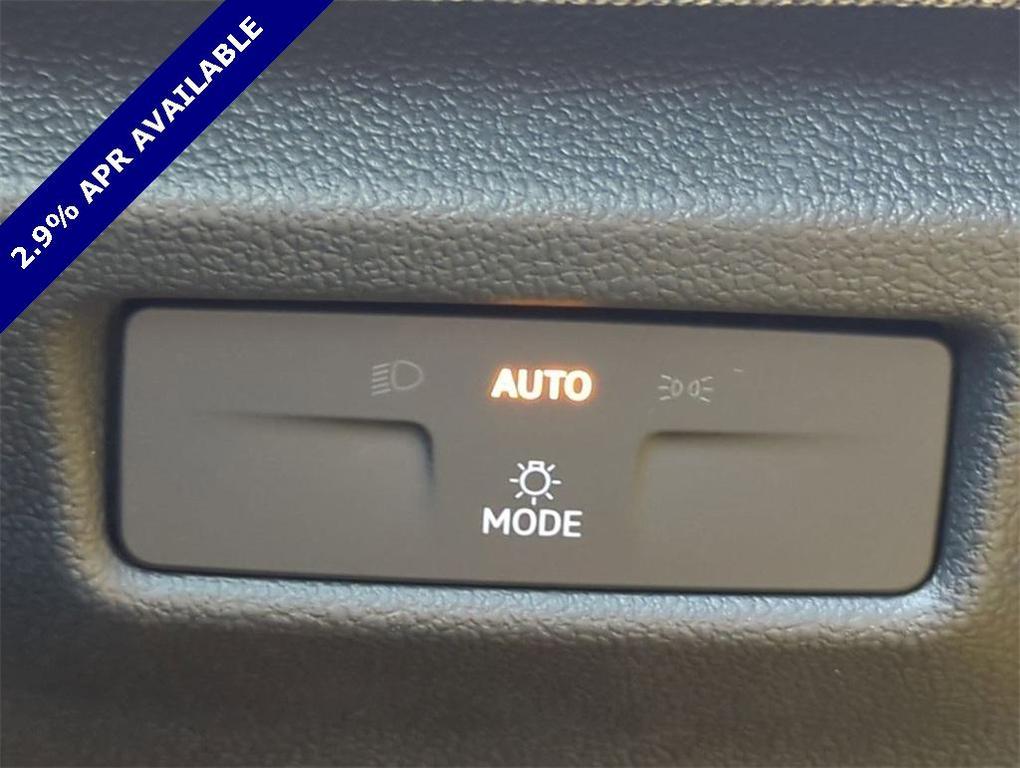 new 2025 Volkswagen Tiguan car, priced at $31,461