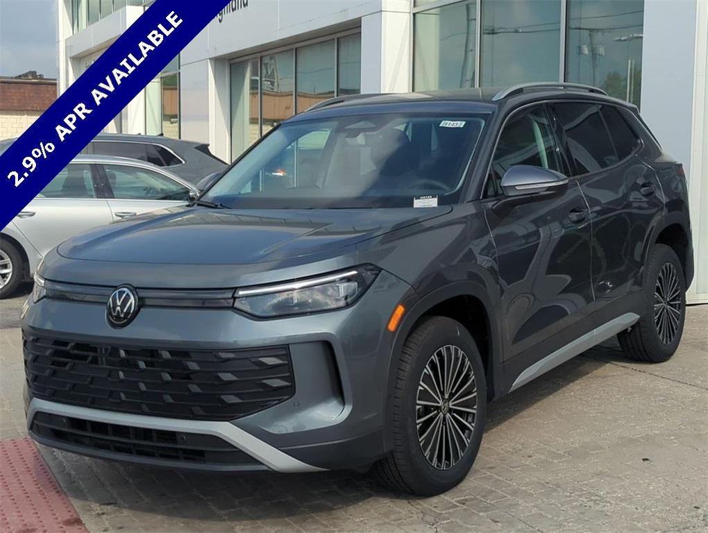new 2025 Volkswagen Tiguan car, priced at $31,461