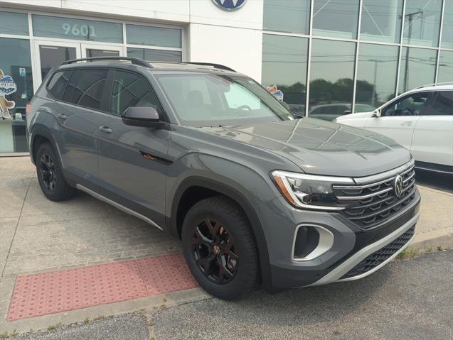 new 2025 Volkswagen Atlas car, priced at $47,014