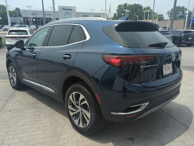 used 2022 Buick Envision car, priced at $22,500
