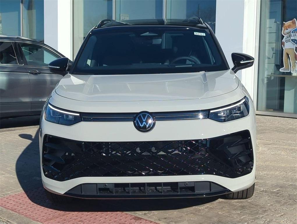 new 2026 Volkswagen Tiguan car, priced at $39,733