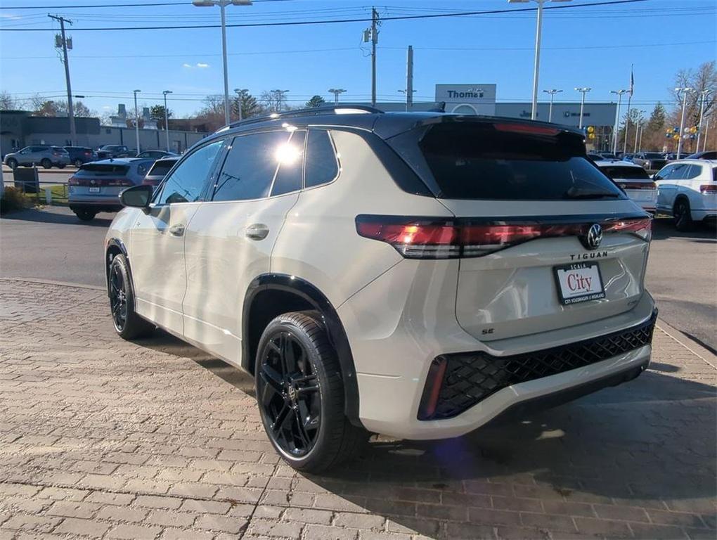 new 2026 Volkswagen Tiguan car, priced at $39,733